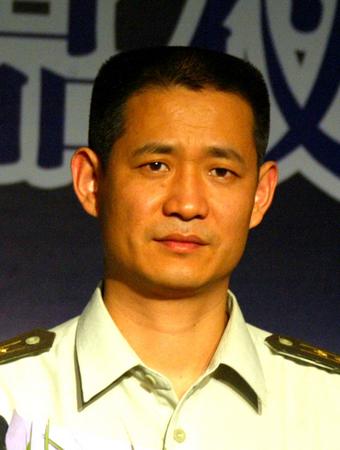 聂海胜：16岁丧父，曾想停学帮妈妈，被“逼”复学后边上学边打工