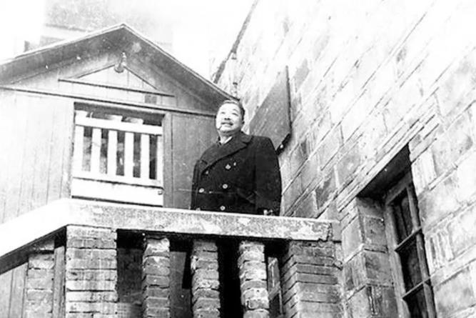 *德朱**作为开国元帅之首，元帅命令状却不是001号，001号究竟给了谁