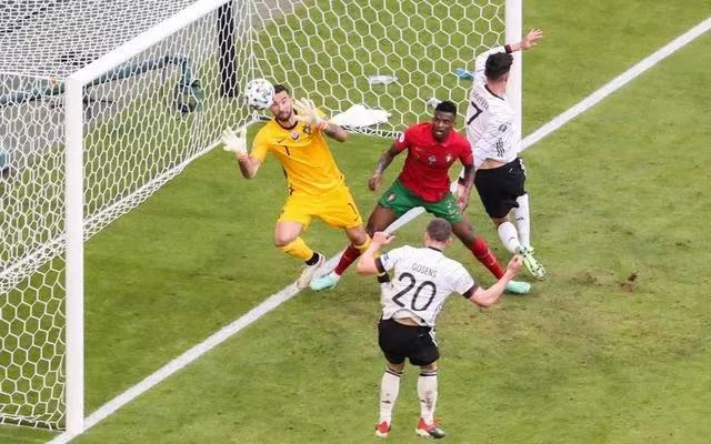 欧洲杯足球盛宴女主持人,欧洲杯足球盛宴