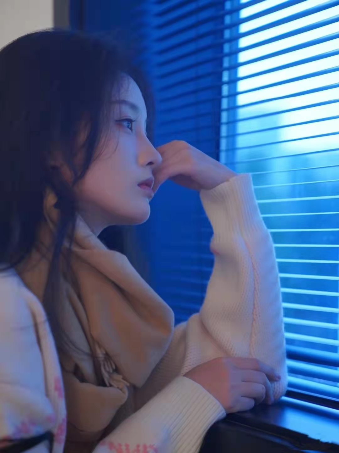 美女素材照片高清无水印,热门美女图片素材手机摄影