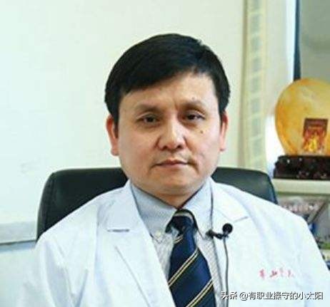 男人太“难”:在女性审美视觉和女性舆论权力下被歧视的男人们