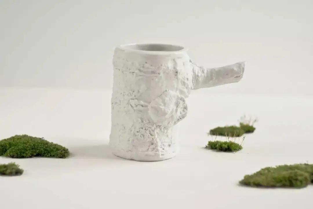 设计师拼了！6款你很难想象的水杯设计