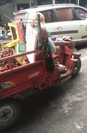 罗志祥南宁和平精英,南宁罗志祥搬水泥