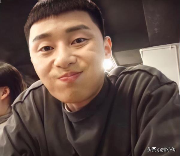 圆脸男士发型短发平头,男士平头发型2020流行发型圆脸