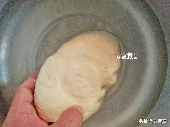 想吃凉皮没法出去买只好自己动手,想吃凉皮买不到就自己做