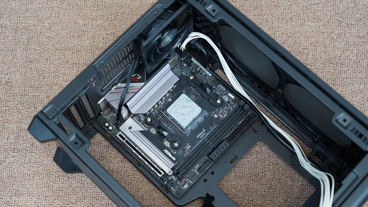 itx三槽显卡机箱,itx机箱能装多大显卡