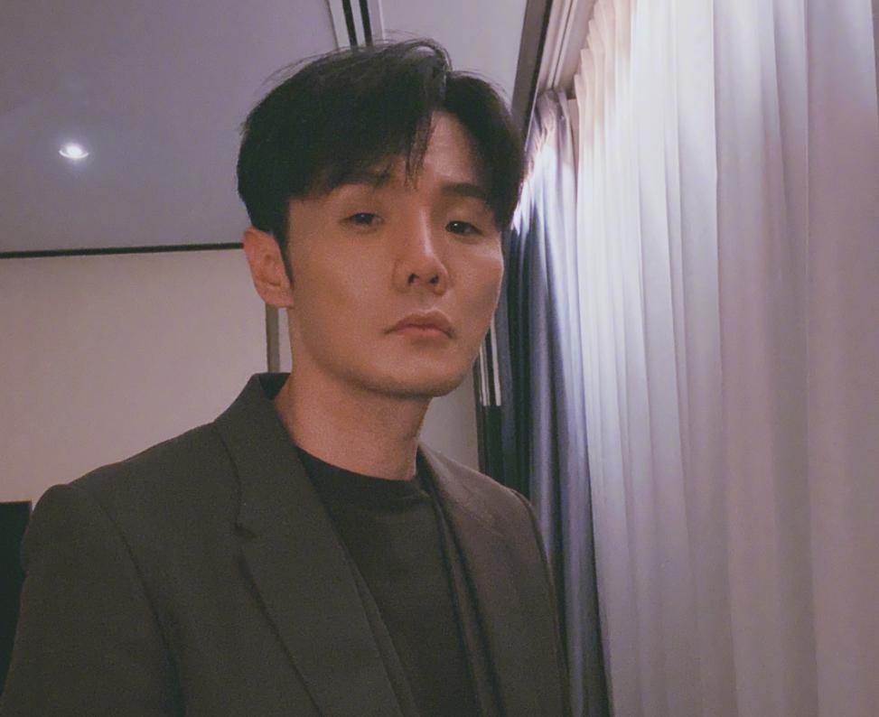 许嵩和华晨宇谁的歌好听,许嵩跟华晨宇合唱的歌