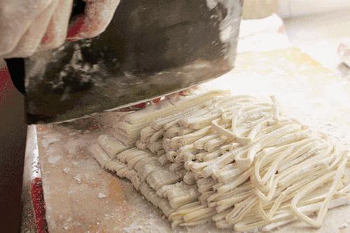 薄，筋，光，煎，稀......教你做出正宗的岐山臊子面