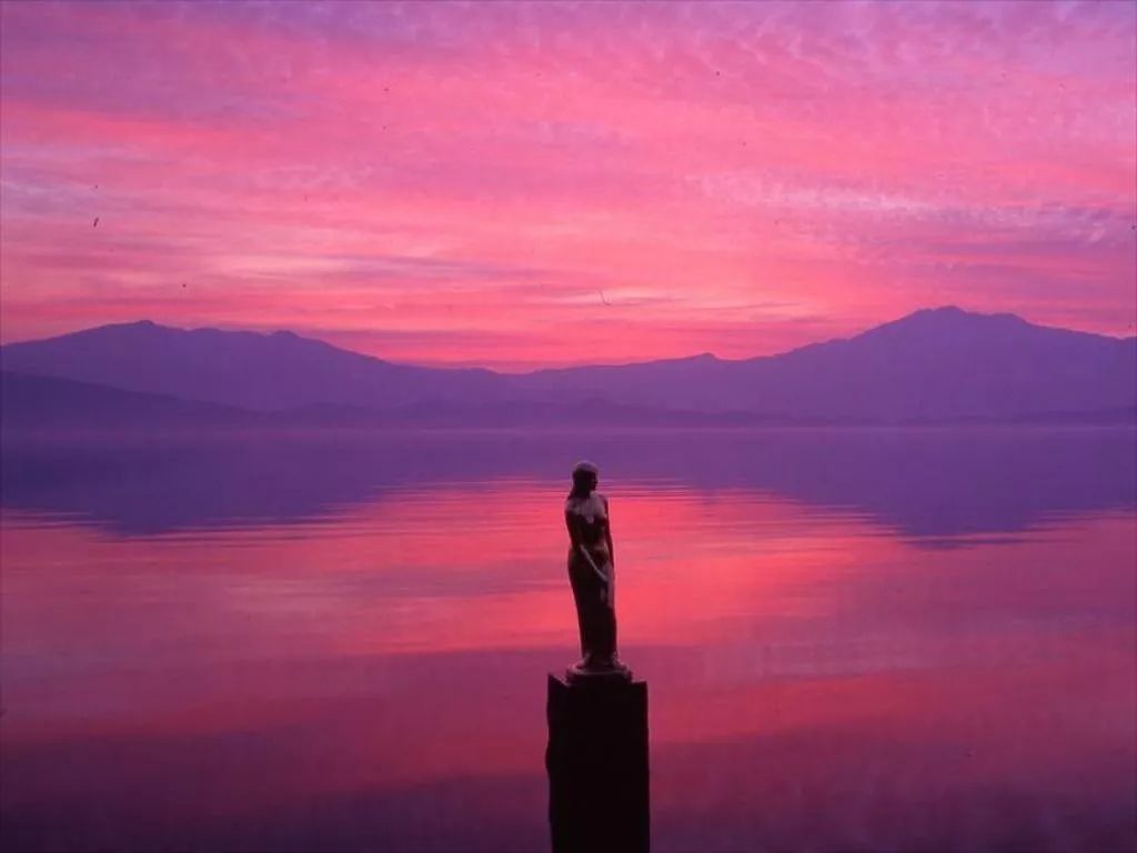 她是日本平安时代第一美人，家乡的火车和大米都以她的名字命名