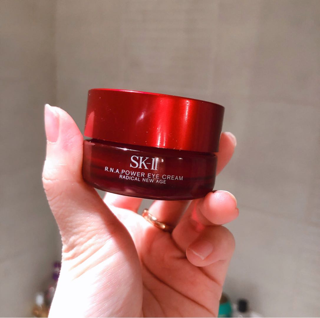 眼霜如何挑选先来看看这篇干货,眼霜排名十大公认好用的眼霜测评