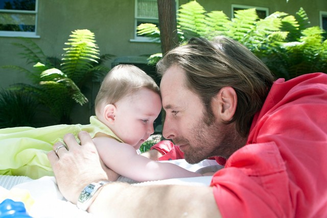 2个月宝宝养育方法,2月婴儿育儿知识