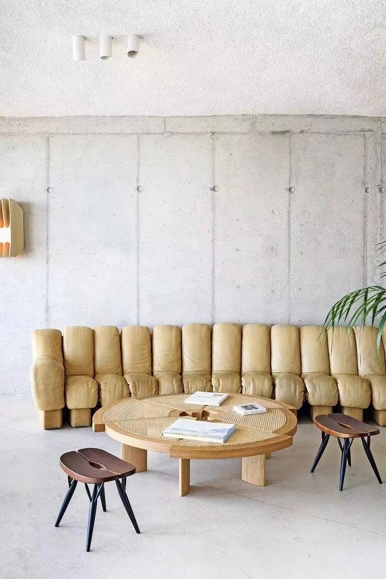 沙发到底贵在哪里,那些几十万一个的沙发到底贵在哪