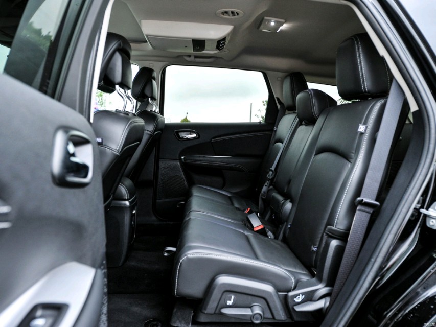 全新道奇酷威库存车,道奇酷威脱审了还能卖不