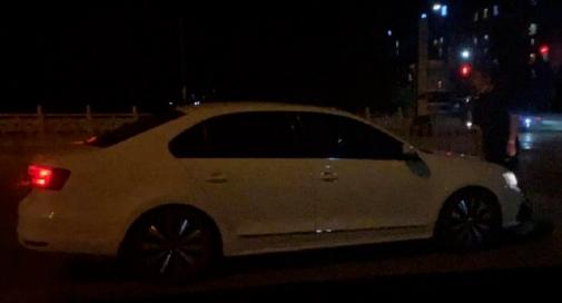 ‘家不能回’‘父母逼婚’‘躲不开的脏水’独居明星的真实生活