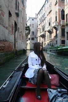 90后“晕机女”事件，反映了许多社会现实