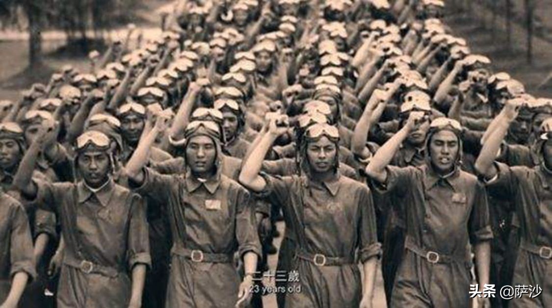 那位踢球最好的抗战飞行员已经为国捐躯了:纪念陈镇和殉国80周年