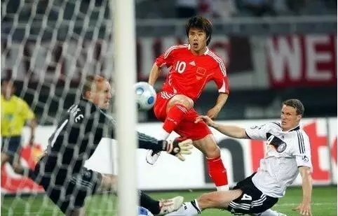 【十年】以史为镜，看2011年亚洲杯高洪波的“练兵说”是借口吗？