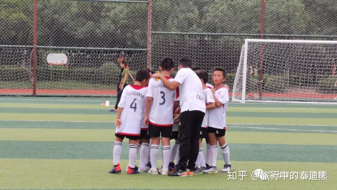 2022年真实的中国足球青训,我的足球成长经历视频