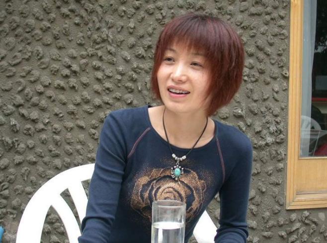 斯琴格日乐和臧天朔真情对唱,斯琴格日乐和臧天朔情感采访