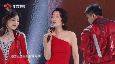 休夫复出，44岁爆红，宝藏姐姐中年叛逆记