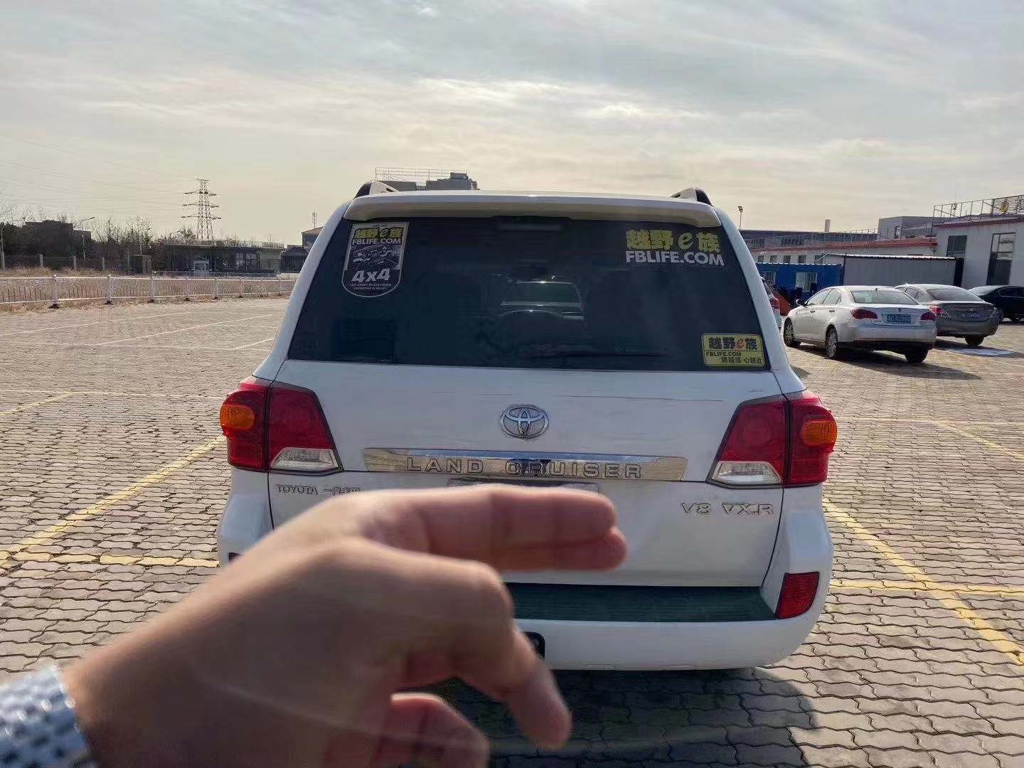 13年的兰德酷路泽4.0现在多少钱,13年兰德酷路泽4500价格