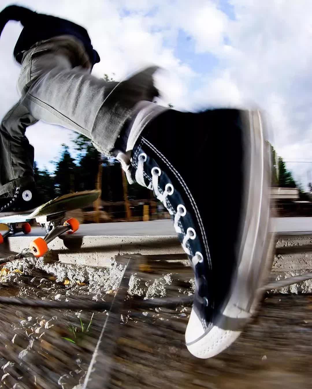 匡威帆布鞋为什么有的上脚很难看,不开胶帆布鞋