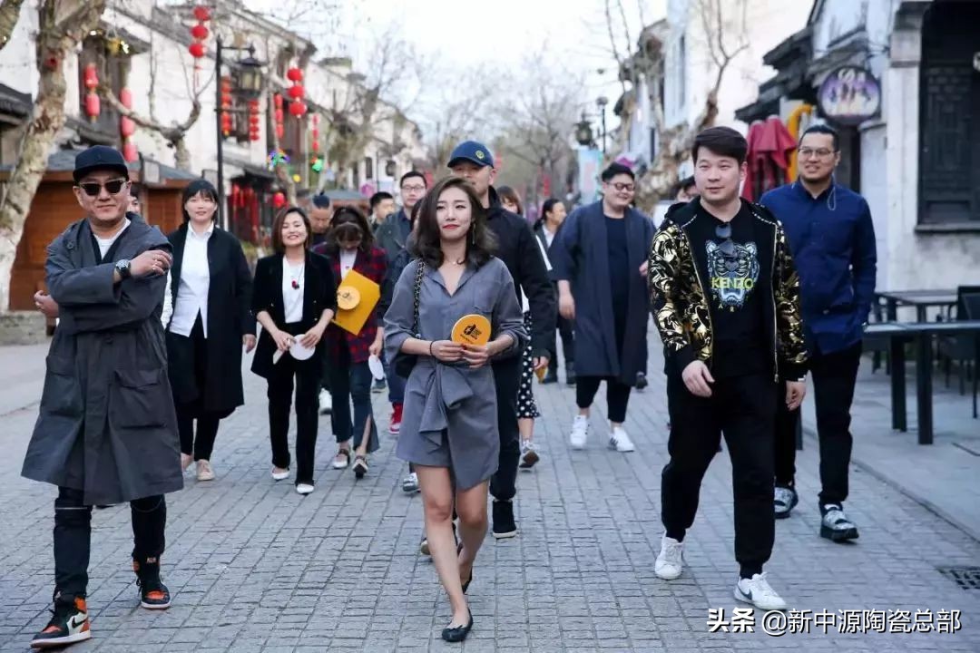 新中源陶瓷陈勤显,陈勤显简介