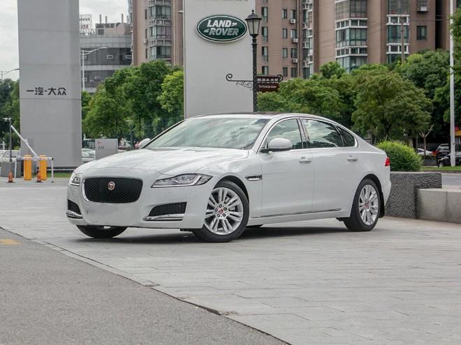 21款捷豹xfl四驱曜黑运动版配置,捷豹xfl2017款运动版报价图片