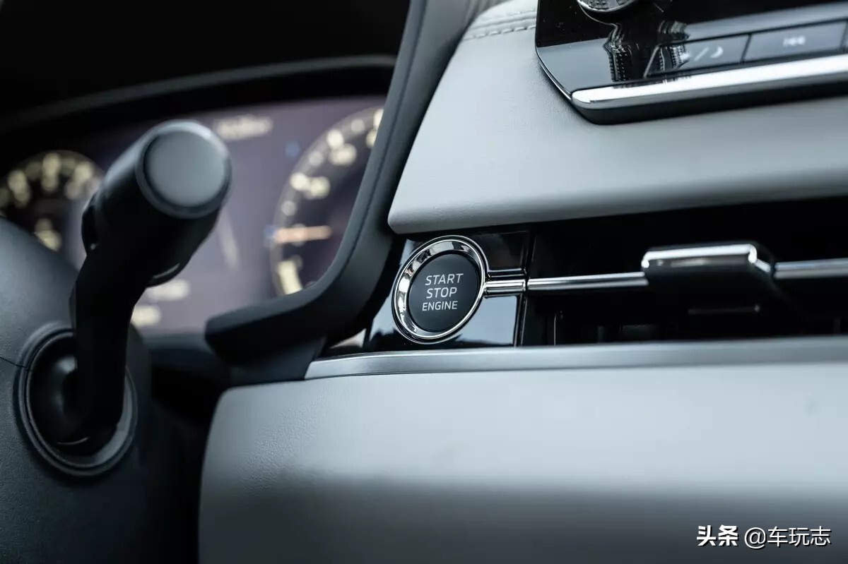 2021款三菱欧蓝德改款后,2020款三菱欧蓝德有哪些改变