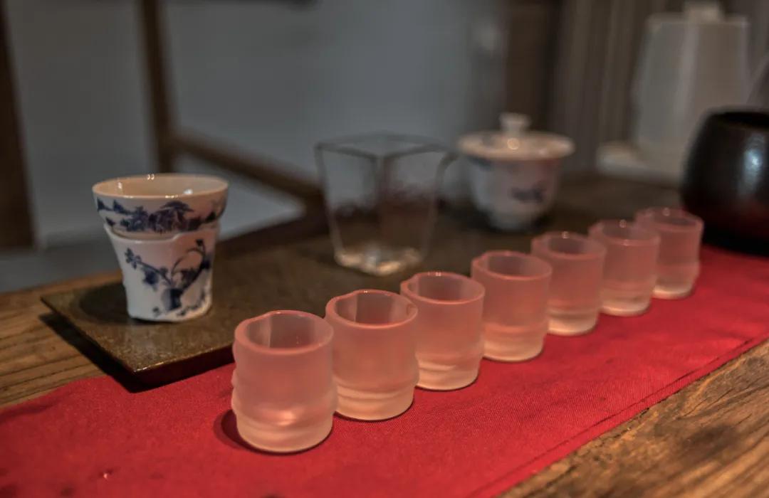 竹影/风和/雀动/人来，西安两座别墅改造的「雀笙」茶宿