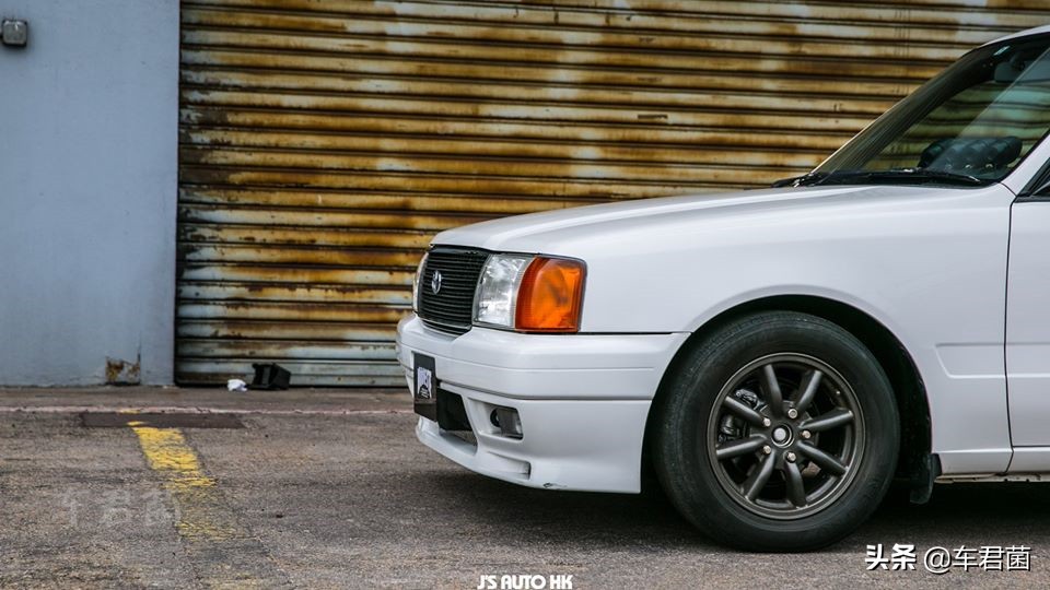 丰田皇冠出租车多美卡,丰田皇冠老款出租车