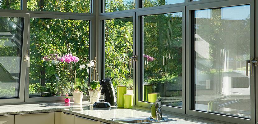 内开内倒窗下雨进水吗,内倒窗户下雨可以开着吗