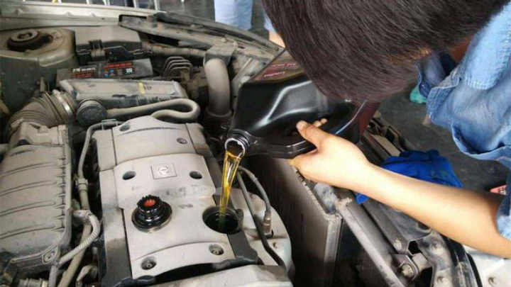 机油5w-30和5w-40有什么区别,机油5w-30和5w-40有啥区别