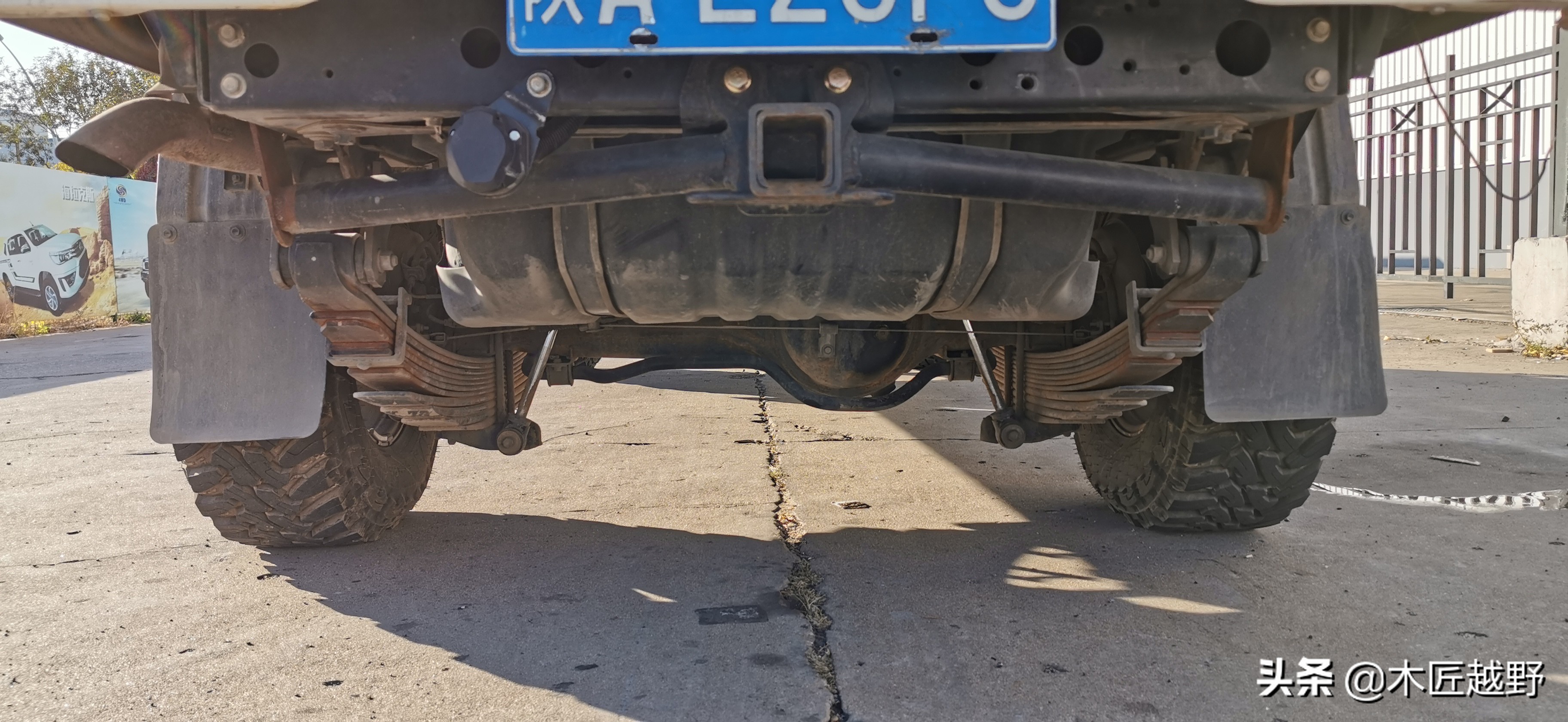 陆巡lc76二手价格,陆地巡洋舰lc76二手车值得买吗