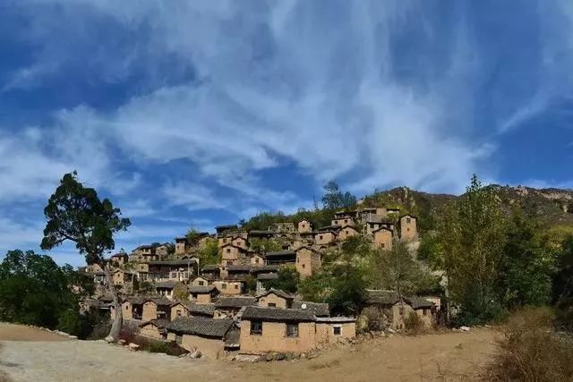 千年古村布达拉宫,太行山小布达拉宫