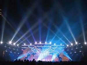 干杯！你离夏日畅爽就差了个啤酒节，快来这里凑凑热闹~