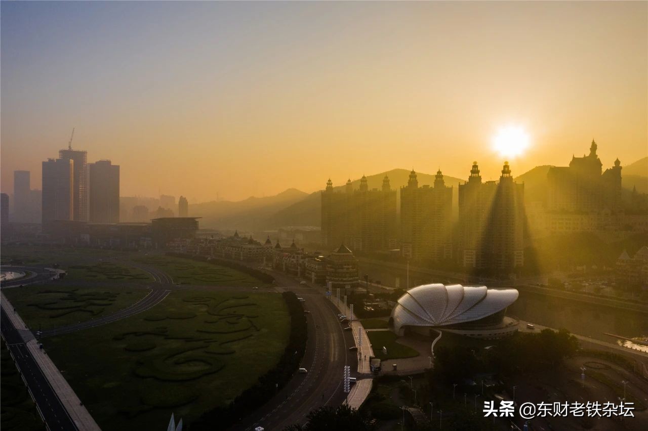 大连星海广场喷泉夜景航拍超清,航拍大连星海广场高清视频