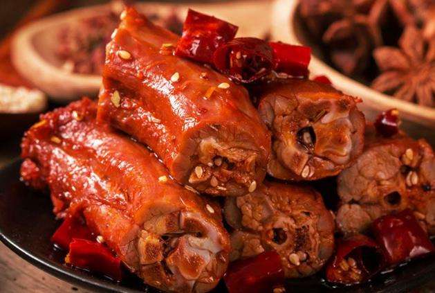 买到超市变质食品怎么办,逛超市遇到过期的东西