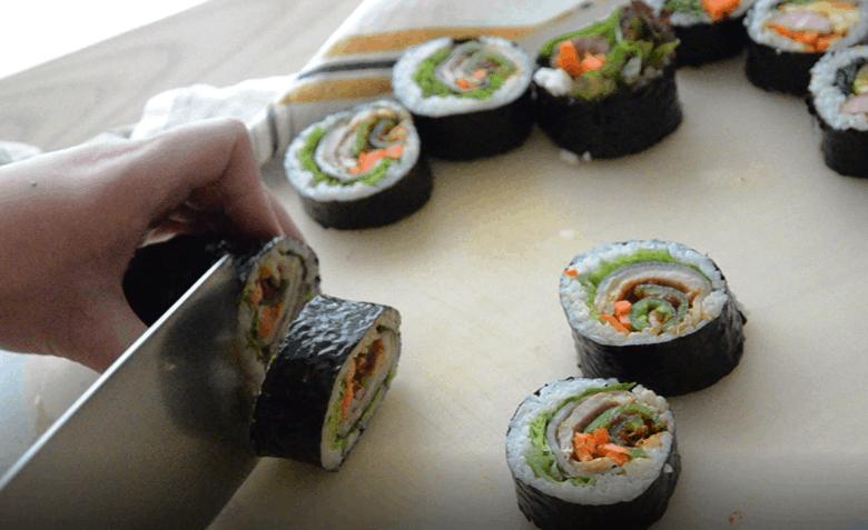 紫菜包饭教程在此,紫菜包饭怎么吃最好