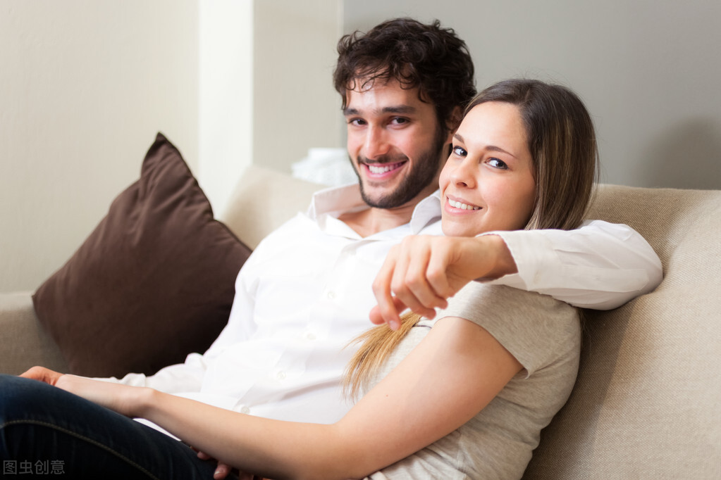 男友对前女友念念不忘的表现,男友对故去的爱人念念不忘怎么办