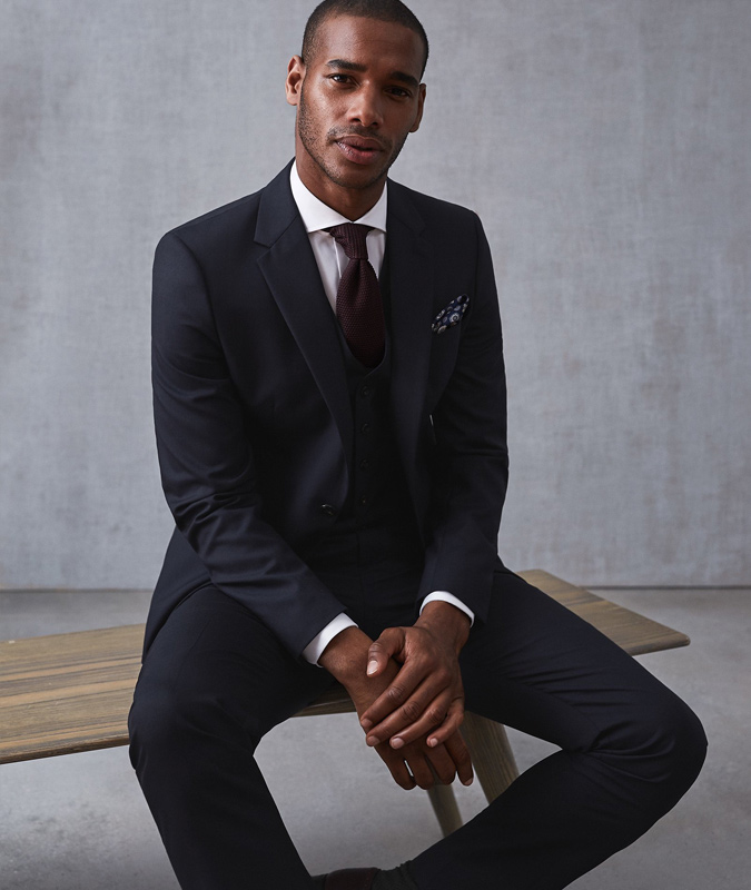 完整的指南，以测量西装它可能是你需要的所有西装