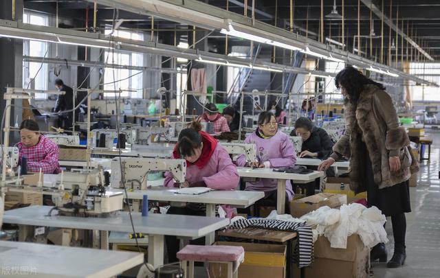 揭秘服装批发行业赚钱的核心,带你走进服装行业