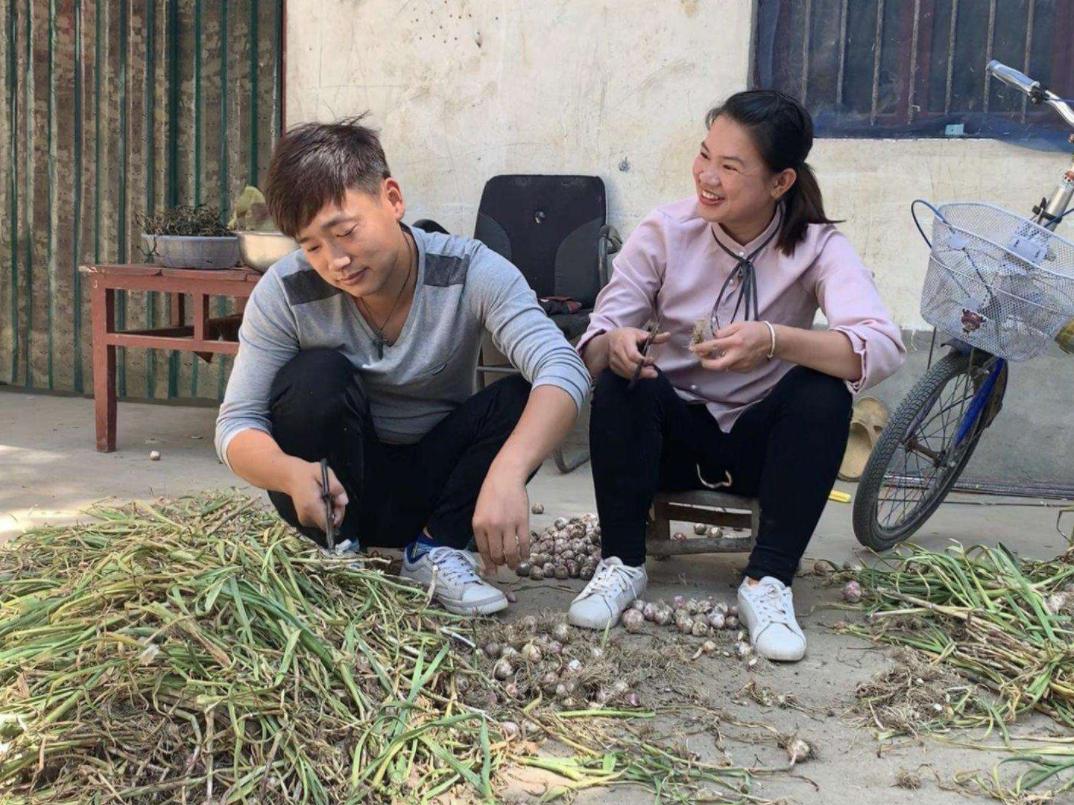 农村娶不上媳妇的光棍怎么办,农村光棍娶不上媳妇完整版