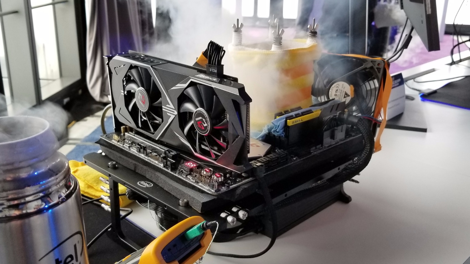 cpu摩尔定律,现在的cpu接近摩尔定律的极限了吗