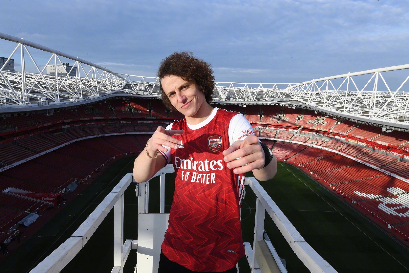 阿森纳十大中后卫,阿森纳六大中卫