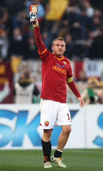 足球十大帅哥,世界十大足球美男子排行榜