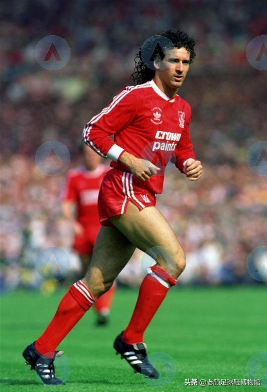 猎鹰人足球鞋,猎鹰儿童足球鞋