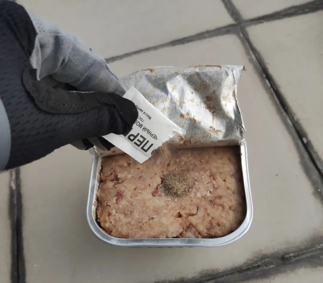 战斗民族吃什么?-俄军单兵24小时*战野**口粮3号餐测评丨评测