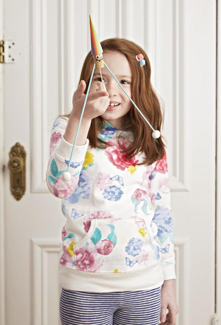 聚会上最简单的魔术表演,聚会魔术教学牙签