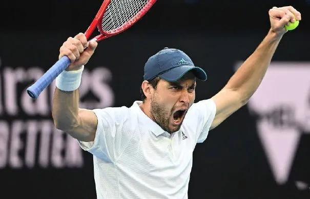 德约横扫迪米迎18连胜,德约对阵拉奥尼奇